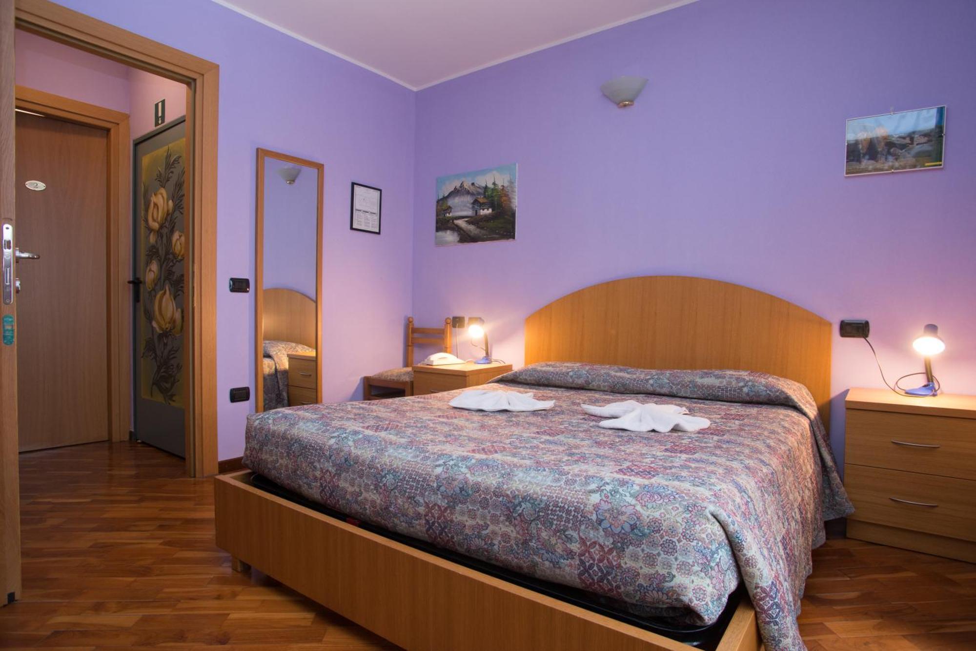 Hotel Pigna D'Oro Chiesa in Valmalenco Exterior foto